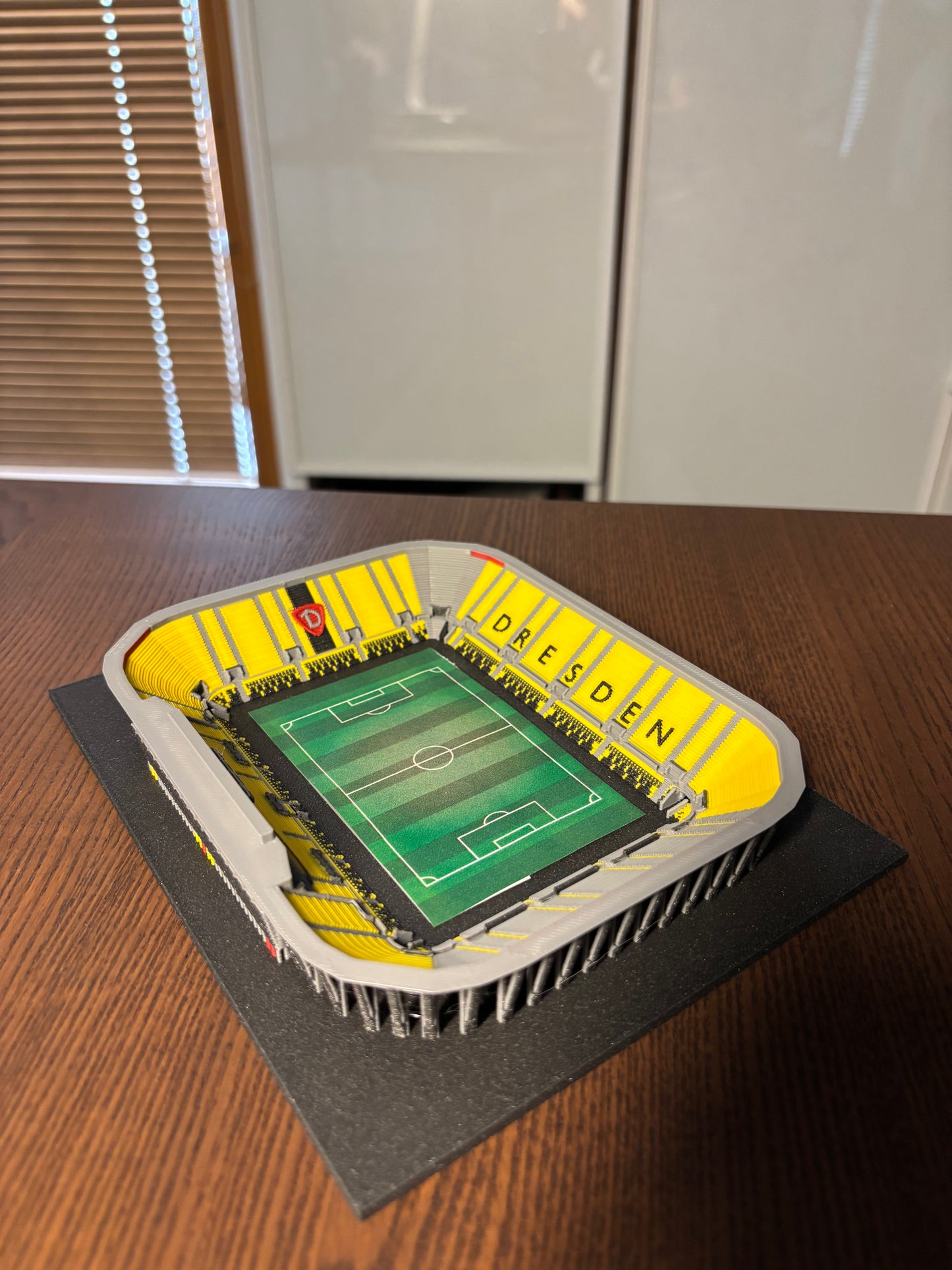 Dynamo Dresden COLORED